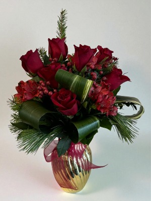 Berry & Bright Vase Arrangement 