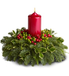 Berry Christmas Centerpiece