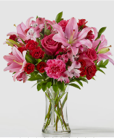 Berry in Love  in Middlebury, Indiana | Flower Basket