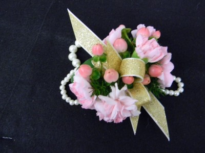 Berry Pink Corsage Wrist Corsage