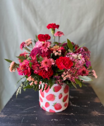 Berrylicious  in La Grande, OR | FITZGERALD FLOWERS