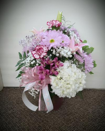 Best Mom Ever!  FHF-M02 Fresh Floral Vase Arrangement
