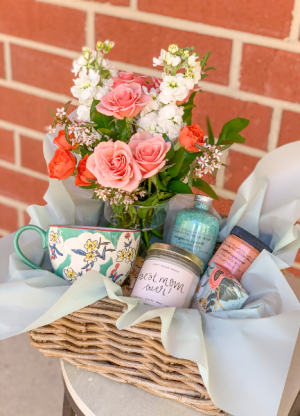 Best Mom Ever! Gift Basket in Raleigh, NC | Daniel's Florist Best Mom Ever! Gift Basket in Raleigh, NC | Daniel's Florist