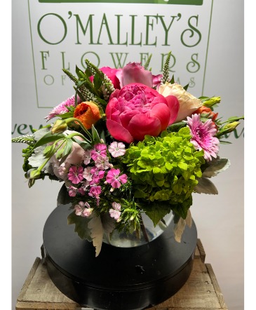 Best Mom Ever Peony Bowl  SOLD OUT Mothers Day 2023  in San Dimas, CA | O'MALLEY'S FLOWERS OF SAN DIMAS