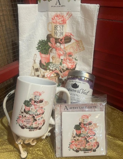 Best mom Gift Set TEA TOWEL, MUG, COASTER AND MOM'S SPECIAL TEA