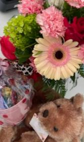 BEST VALENTINE Flowers, Plush,  Candy & Balloons
