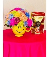 Big Smile Florist design Mug arrangement