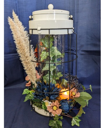 Bird Feeder Artificial in Millington, MI | Country Mouse Flowers & Gifts Inc.