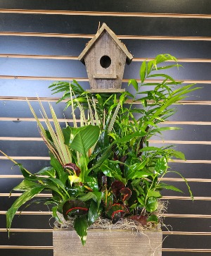 Birdhouse Planter 