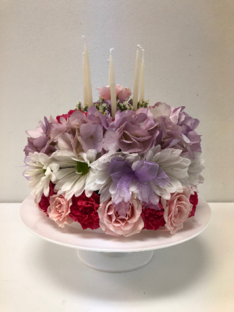 Birthday Cake   in Webster, TX | La Mariposa Flowers