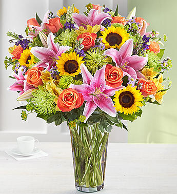 Spectacular Fanfare Arrangement in Croton On Hudson, NY | Cooke's Little Shoppe Of Flowers