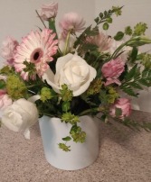 Birthstone Bouquet June Pearls