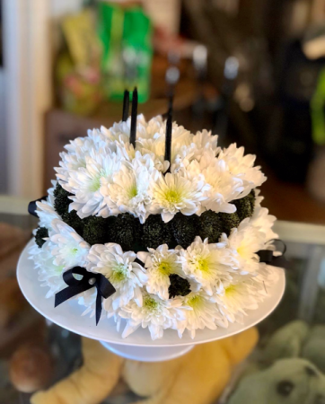 Black and White  Birthday Flower Cake