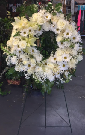 BLESSINGS STANDING SPRAYS & WREATHES