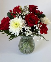 Blissful love Vase Arrangement