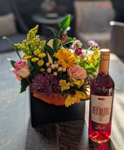 Bloomin' Box + Wine Classy Floral plus Wine