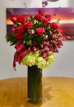 Blossoming Majesty Rose Arrangement