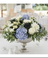 Blue and white centerpiece in silver 