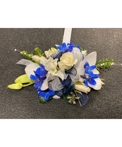 BLUE AND WHITE CORSAGE prom