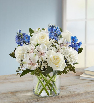 Blue and Whites in Fort Worth, TX | DAVIS FLORAL DESIGNS Blue and Whites in Fort Worth, TX | DAVIS FLORAL DESIGNS