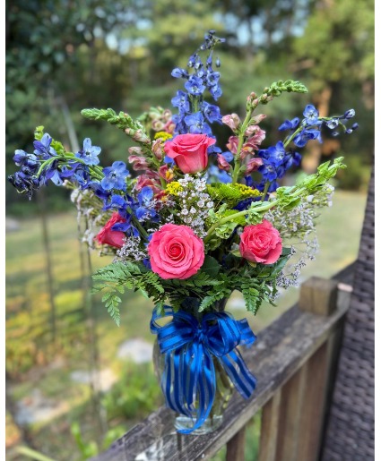BLUE BEAUTY Beautiful Blue Vase Arrangement