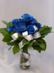 BLUE ROSES BOUQUETS - Prince George BC FLORIST - AMAPOLA BLOSSOMS Fresh Flowers Roses & Gifts. Shop Flowers For Delivery.