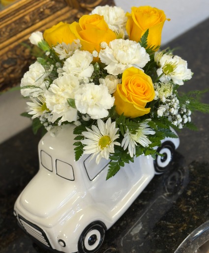 Pick up Truck Floral Arrg 