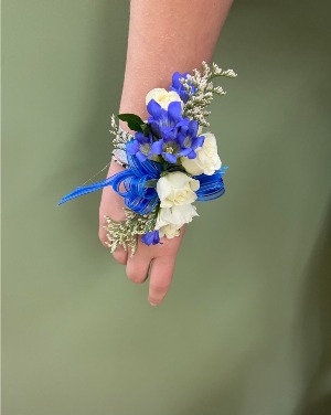 Blue & White 