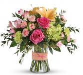 Blush Life Fresh Vase Arrangement