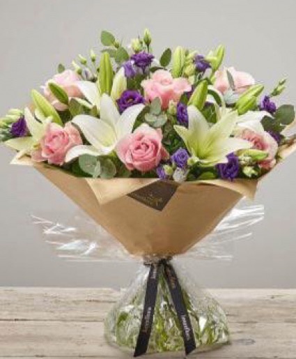 Blush Spring Love Blush Spring Love