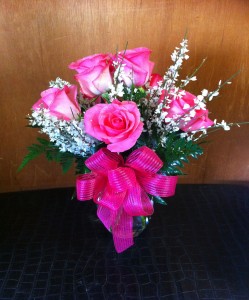 Blushing Beauty Half Dozen Roses