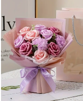 Blushing Garden Bouquet Gift in Newmarket, Ontario | FLOWERS 'N THINGS FLOWER & GIFT SHOP