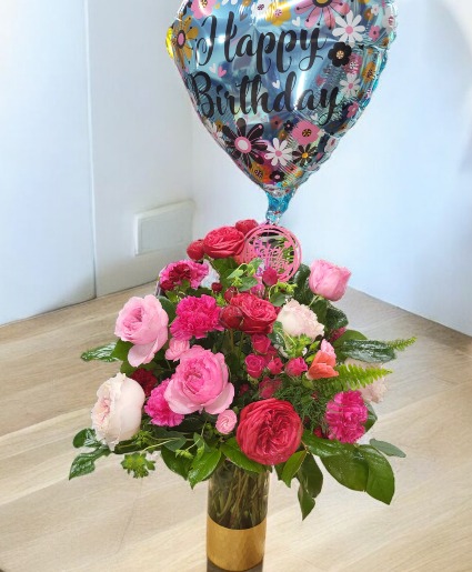 Blushing Pink Glass and Gold Vase w/o Mylar