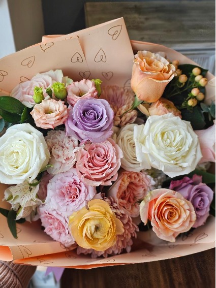 Blushing Love Bouquet 