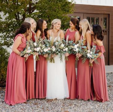 Boho Bridesmaids  in Wilkesboro, NC | Bella's Floral & Designs