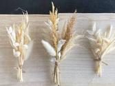 Boho Chic Boutonniere