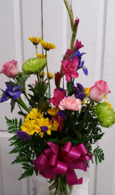 Bold and Beautiful Spring mix in jewel tones in Mount Pleasant, Texas | DESIGNS BY LISA