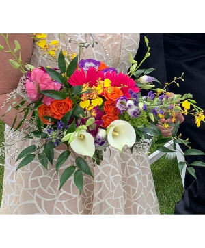 Bold and Beautiful Bride Bouquet