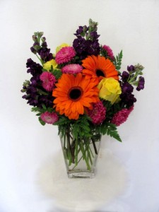 BOLD BEAUTY Arrangement in Davis, CA | STRELITZIA FLOWER CO. BOLD BEAUTY Arrangement in Davis, CA | STRELITZIA FLOWER CO.