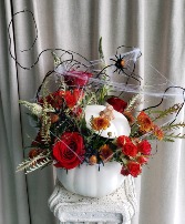 BOO KAY HALLOWEEN FLOWER ARRANGEMENT