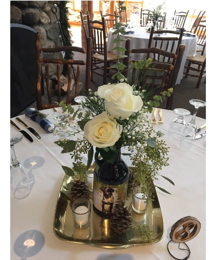 Bottle / Bud Vase Centerpiece Centerpiece