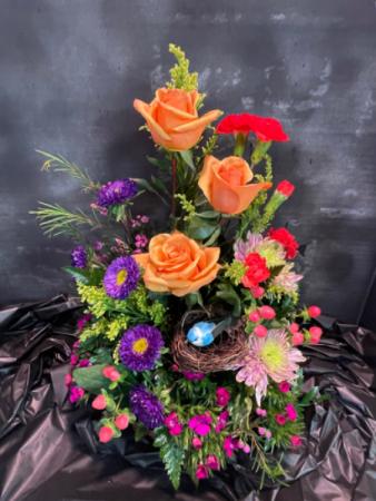 Bountiful Birds Nest Basket in Columbus, IN | The Red Poppy Flowers and Gifts