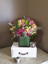 Bountiful garden Vase arrangement