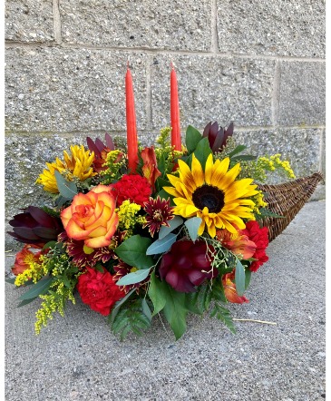 Bountiful Harvest  Centerpiece in Kettering, OH | FLOWERAMA