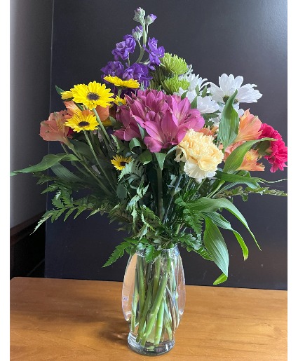 Bouquet full of Bliss Vase arrangement of assorted flowers