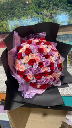 Bouquet Mix color roses  