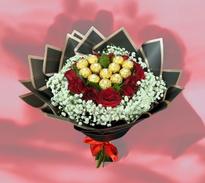 BOUQUET OF 12 RED ROSES 