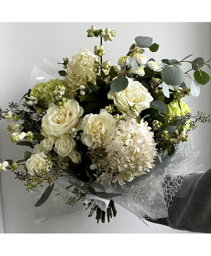 Bouquet - White & Green 