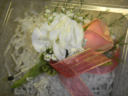 Boutonniere 2