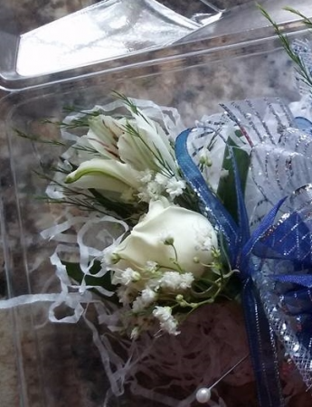 Boutonniere 5